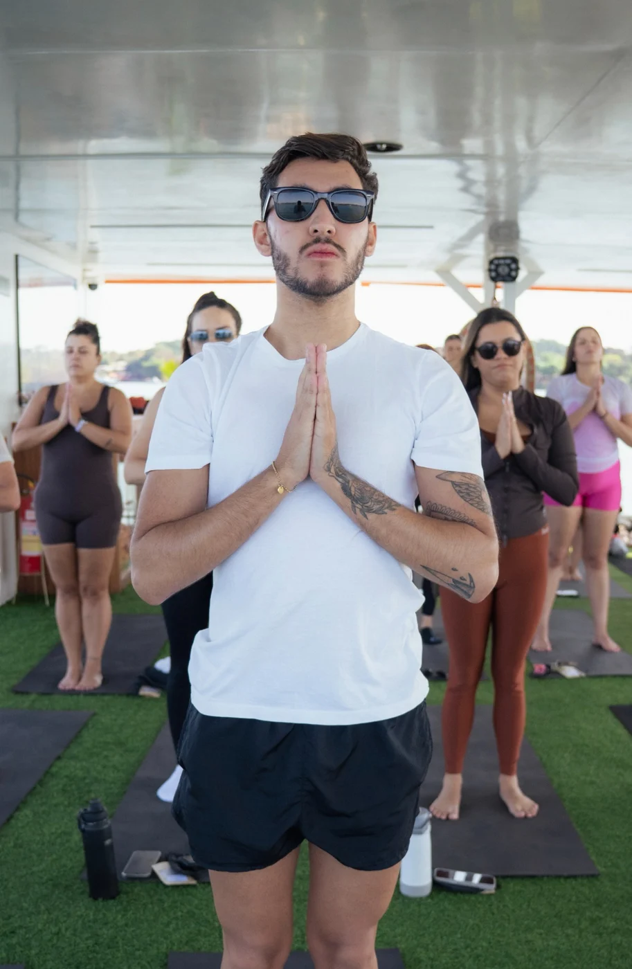 Prática de yoga Fióra
